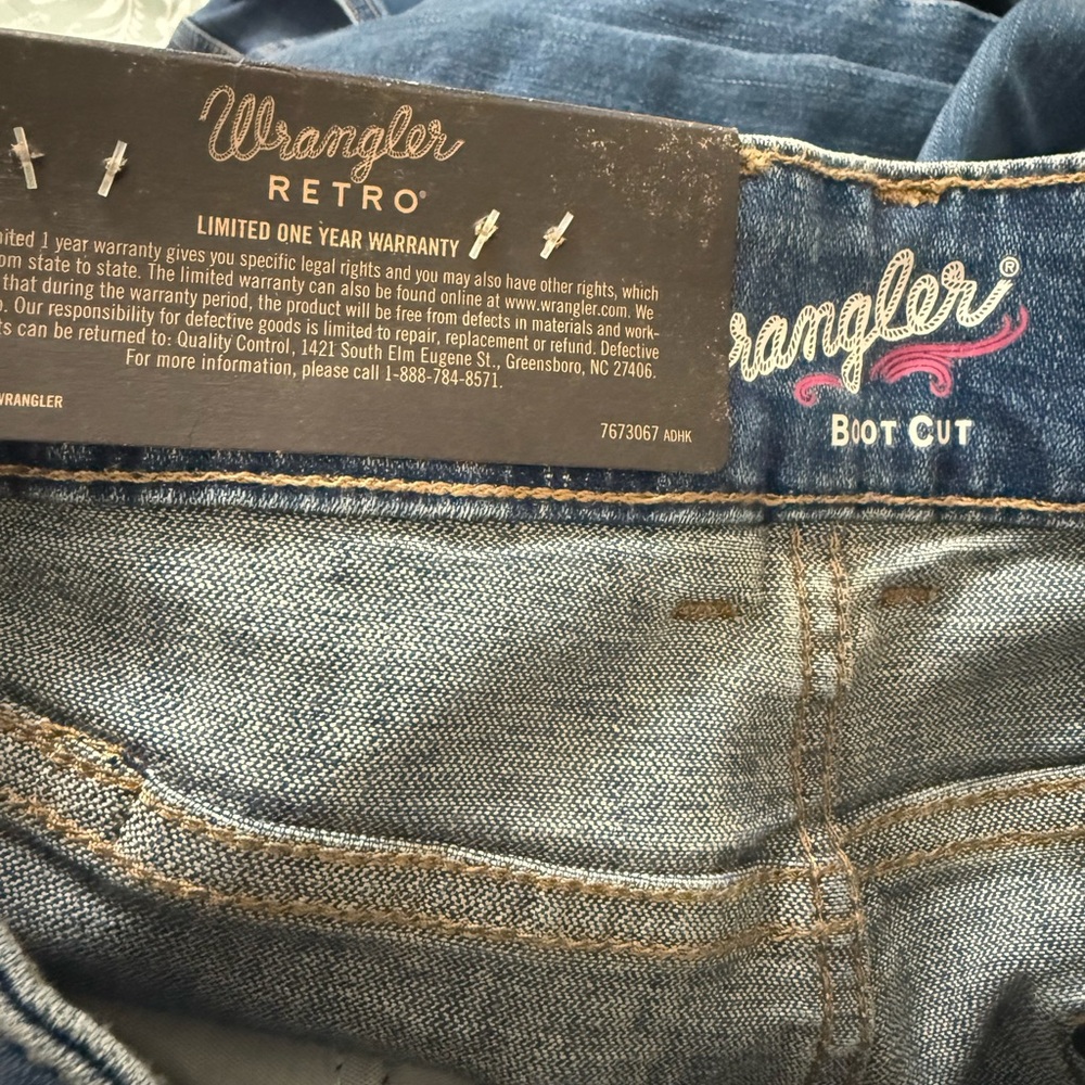 Wrangler Retro Mae Mid Rise Boot Cut Jeans 29 Size 7 x 34 NWT Women’s - Picture 4 of 10